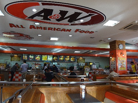 A&W店内1.jpg